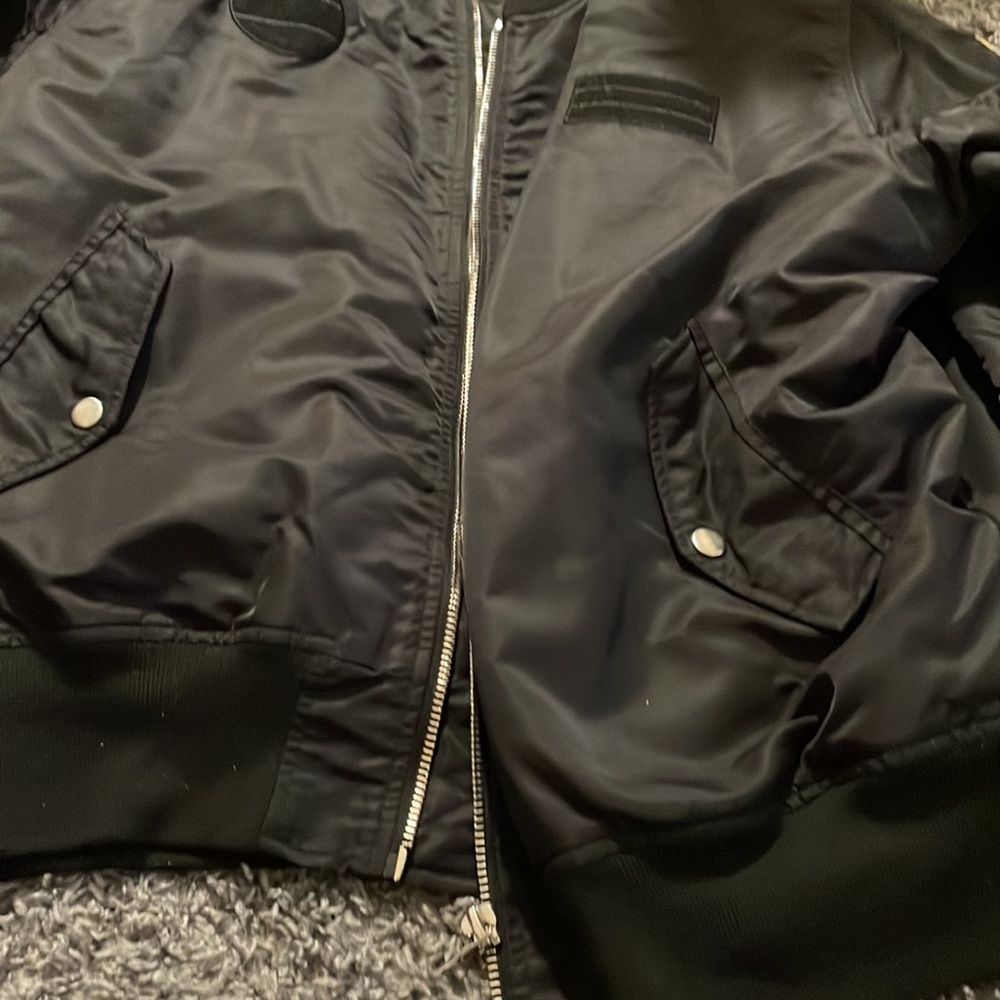 Bomber Jacket - Picture 6 of 6